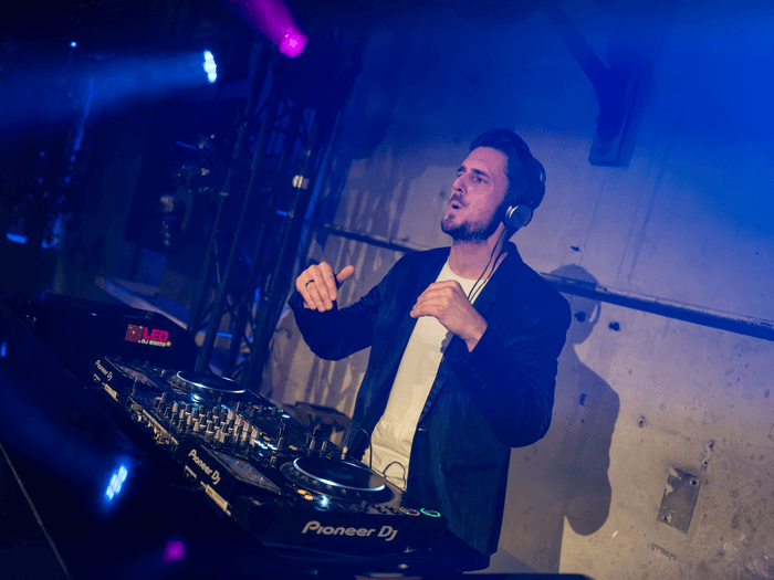 DJ with live musician